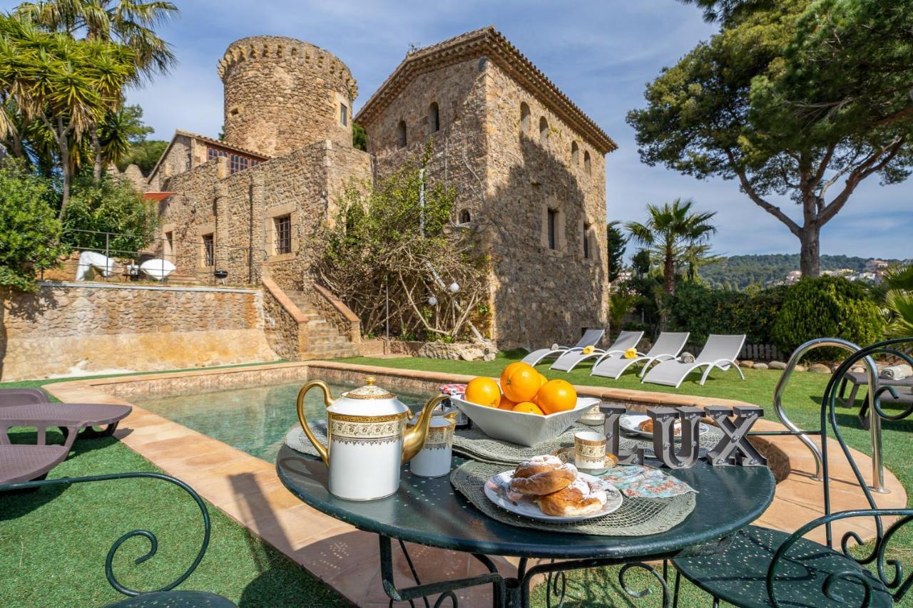Villa Castillo Can Xirau, Propiedad Exclusiva Con Piscina & Aircon Santa Susanna